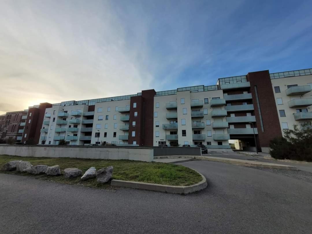 L'Alteia - L'Appartement Les Pieds Dans L'Eau Avec Place De Parking Prive Et Acces Direct A La Plage Berck Exterior foto